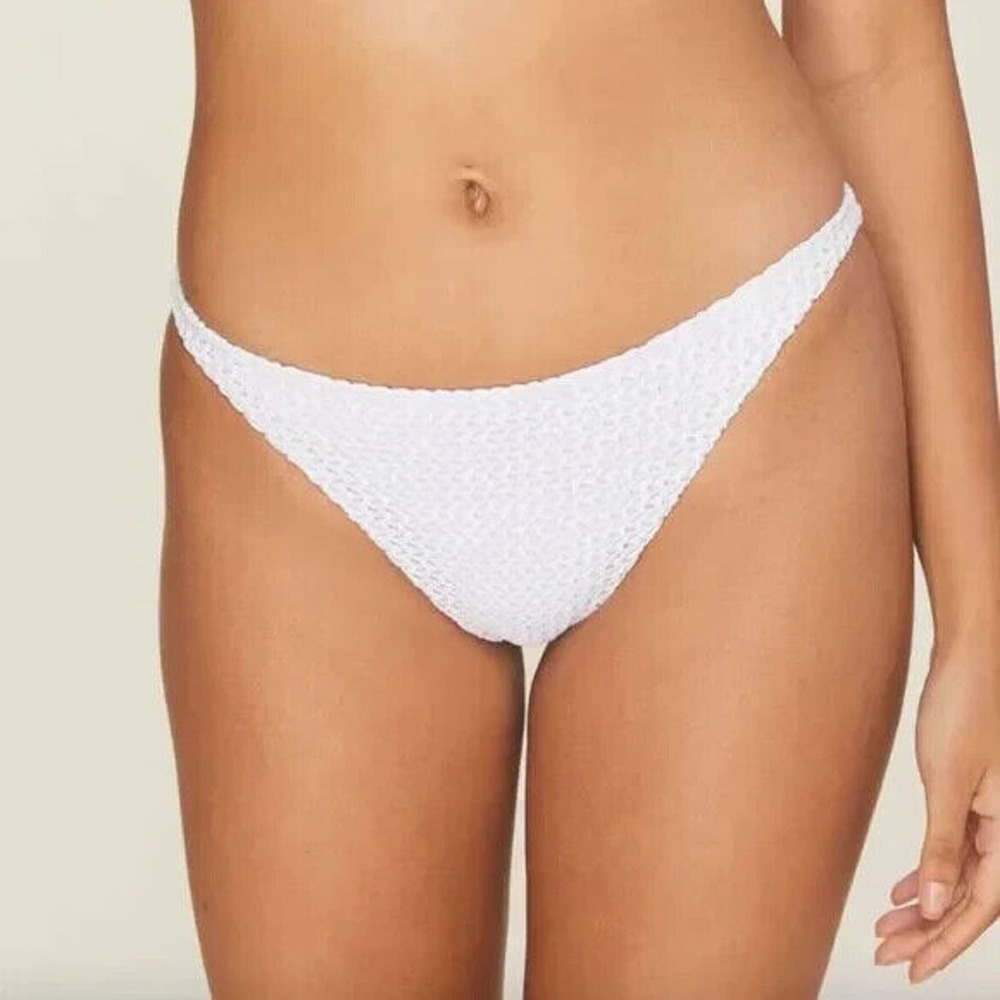 Andie Swim x Demi Moore The Tropez Crochet Bikini Bottom White Size Medium NWT